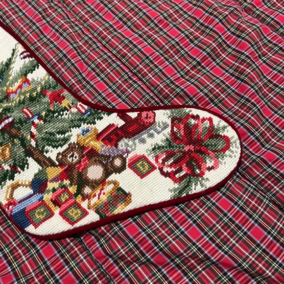 Vtg SFERRA? Tree Needlepoint Christmas Stocking Floral Lined hand-finished - Picture 2 of 4